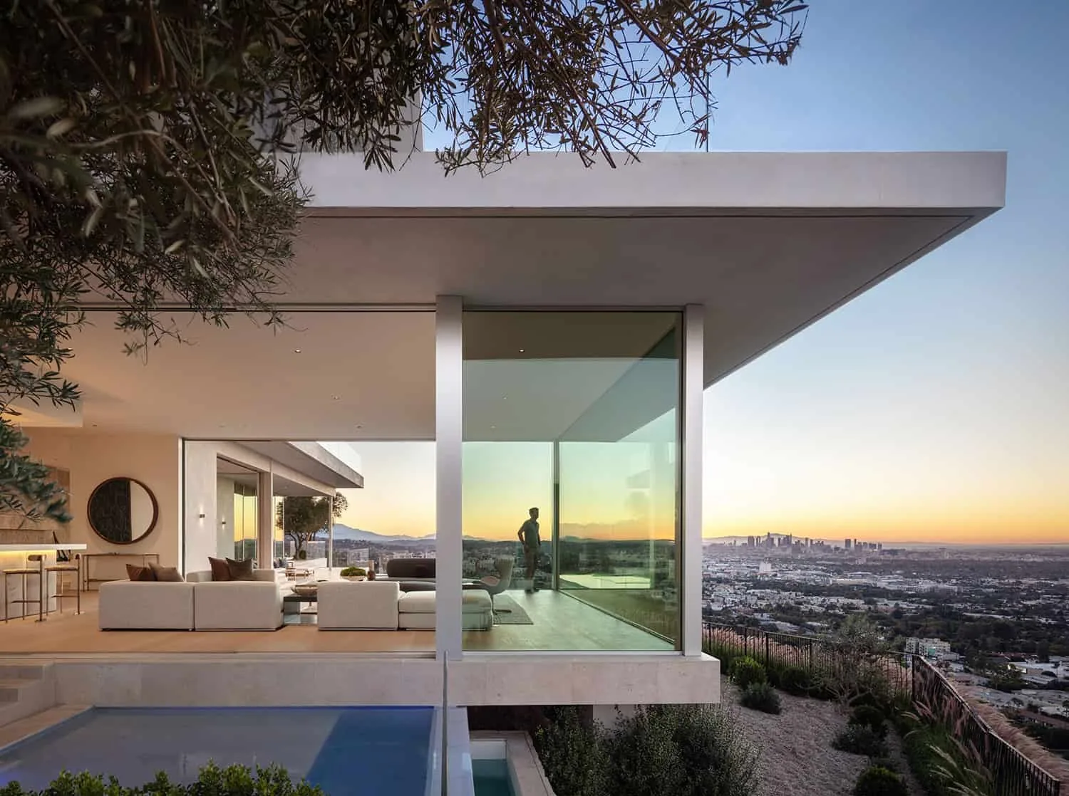 Covox AI: Web and SEO